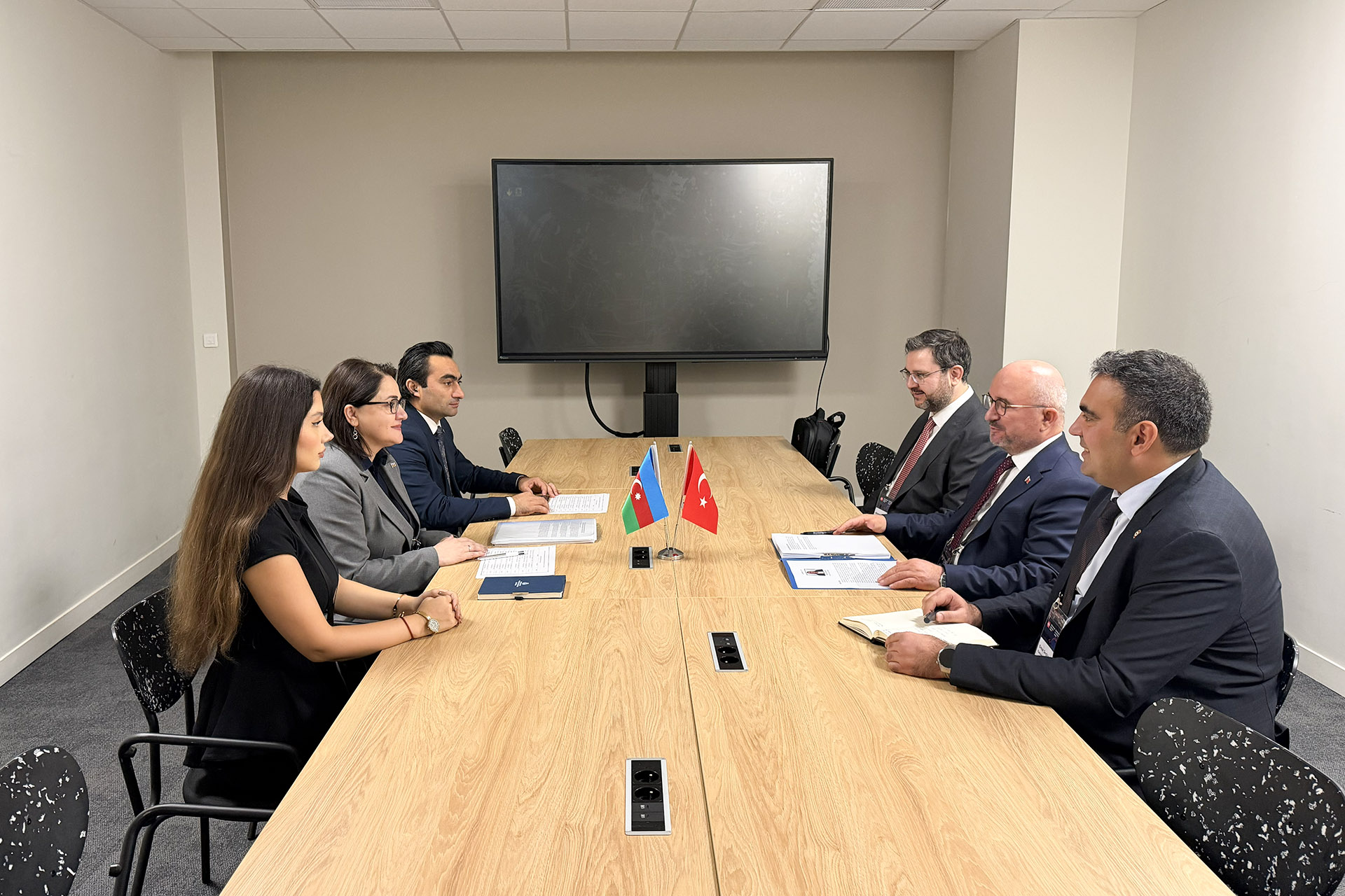 Azərbaycan Standartlaşdırma İnstitutu və Türkiyə Standartlar İnstitutu arasında 2026-2027-ci illər üçün Fəaliyyət Planı imzalanıb