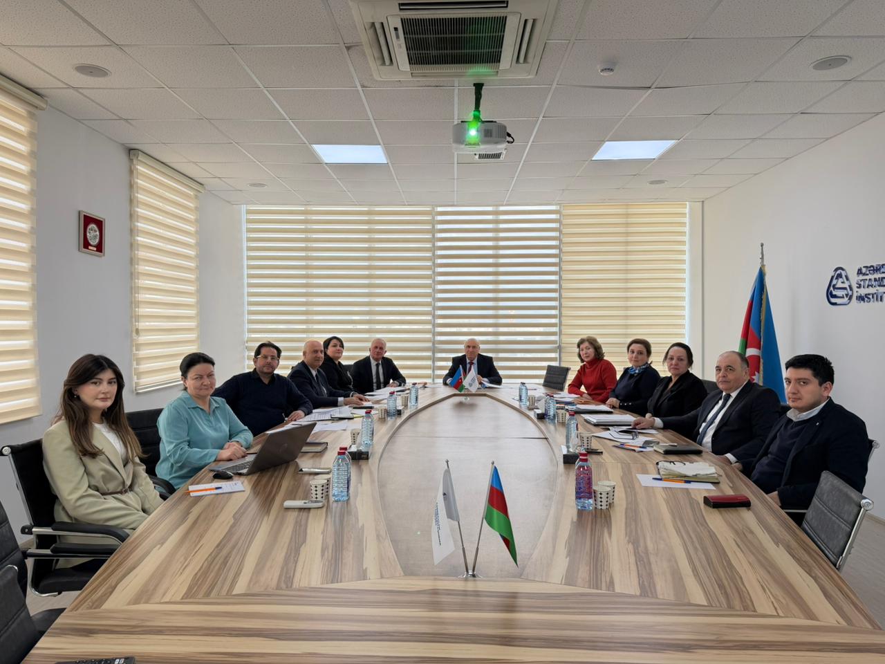 “Təbii mineral müalicəvi içməli və balneoloji su ehtiyatları” standartlaşdırma üzrə Texniki Komitənin iclası keçirilib