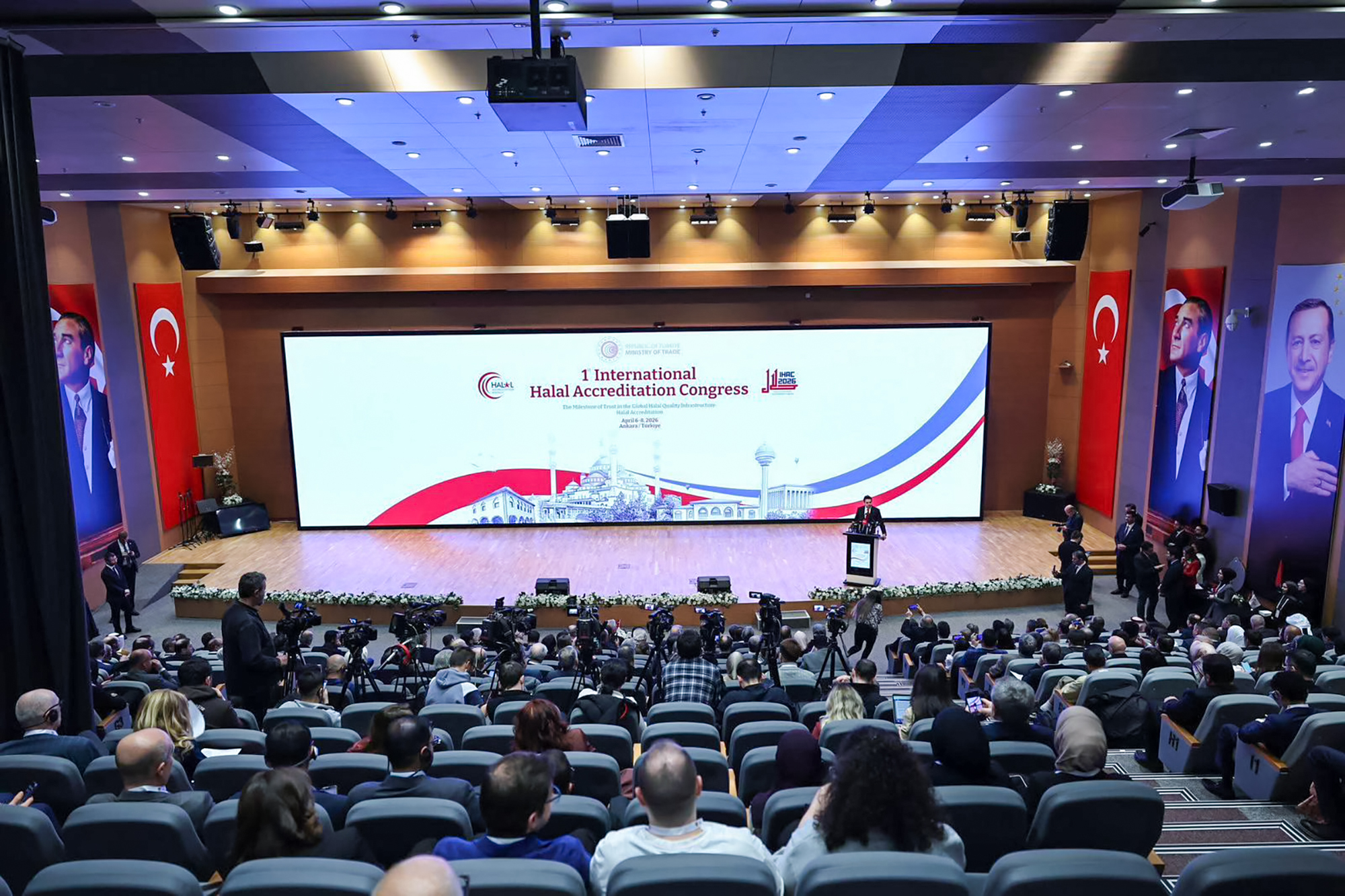 AZSTAND nümayəndəsi I Beynəlxalq Halal Akkreditasiya Konfransı və texniki təlimdə iştirak edib